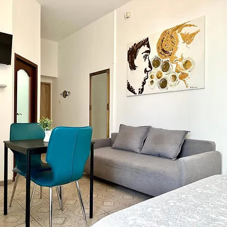 7-7-6 Apartament *